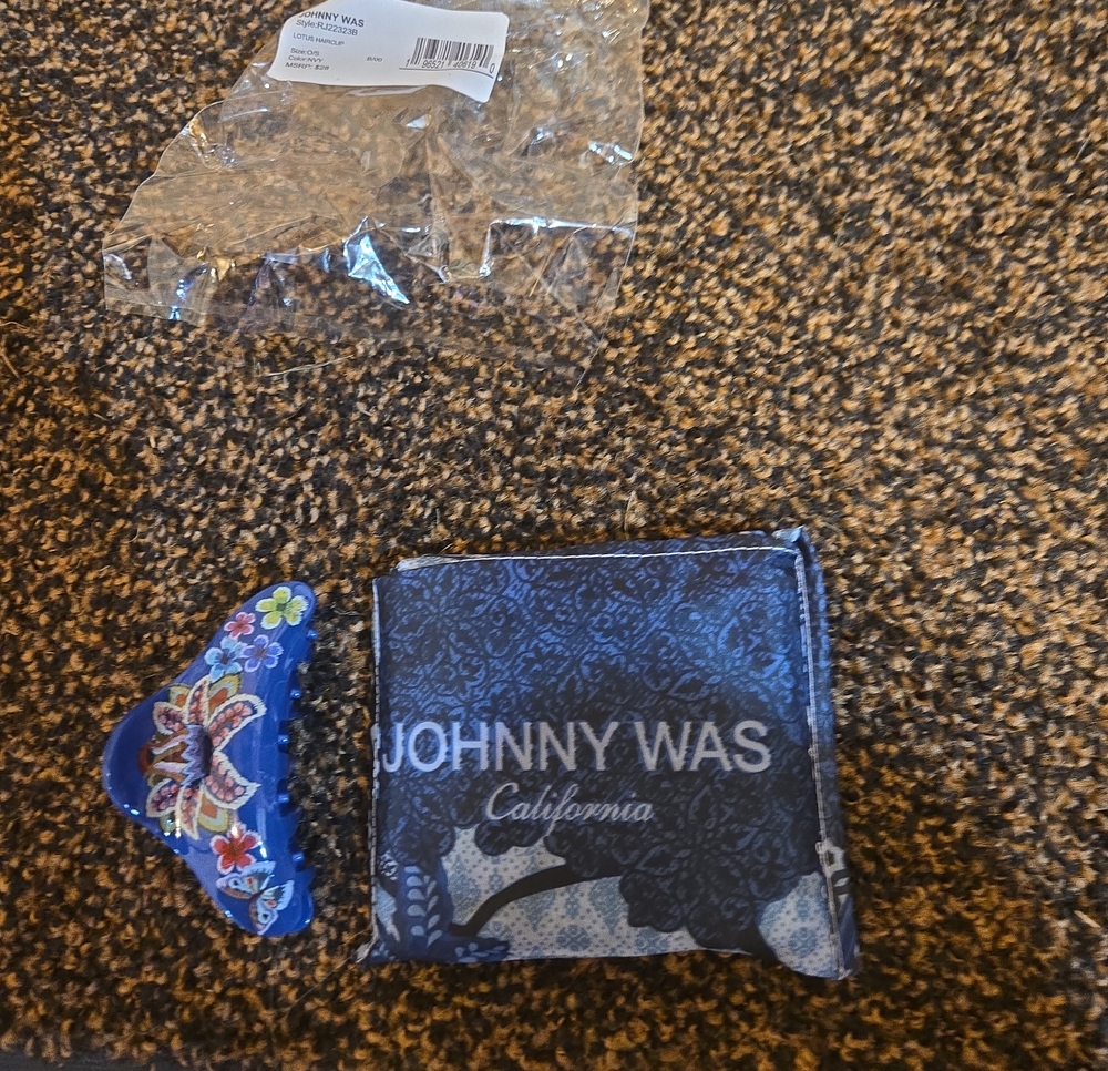 Johnny Was Blue Paisley Hair Clip & Foldable Tote